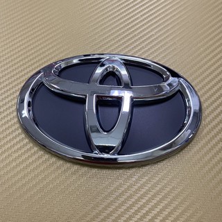 โลโก้* TOYOTA พื้นอะคีลิค สีดำ ขนาด* 11 x 16 cm ราคาต่อขิ้น ขนาด* 11.5 x 17 cm ราคาต่อชิ้น