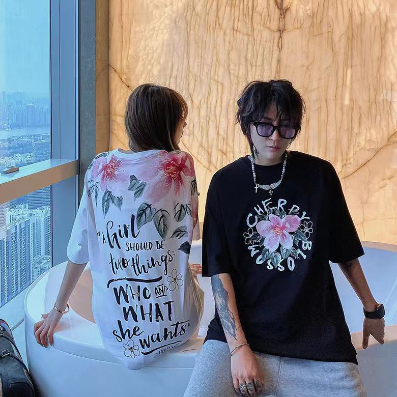 chaochao shop เสื้อยืดแฟชั่นผู้หญิงลายทางแขนสั้นคอกลม เนื้อผ้าดีใส่สบาย! New Fashion women's #HAN SY