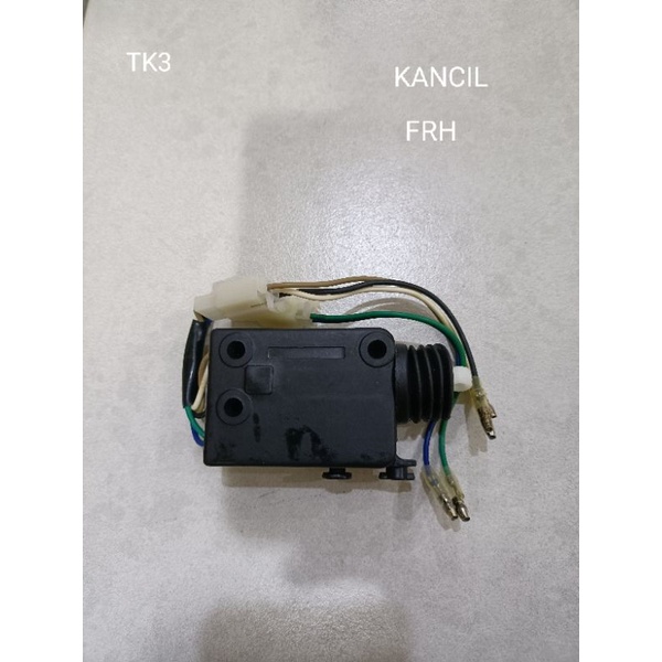 CENTER LOCK PERODUA KANCIL FRH