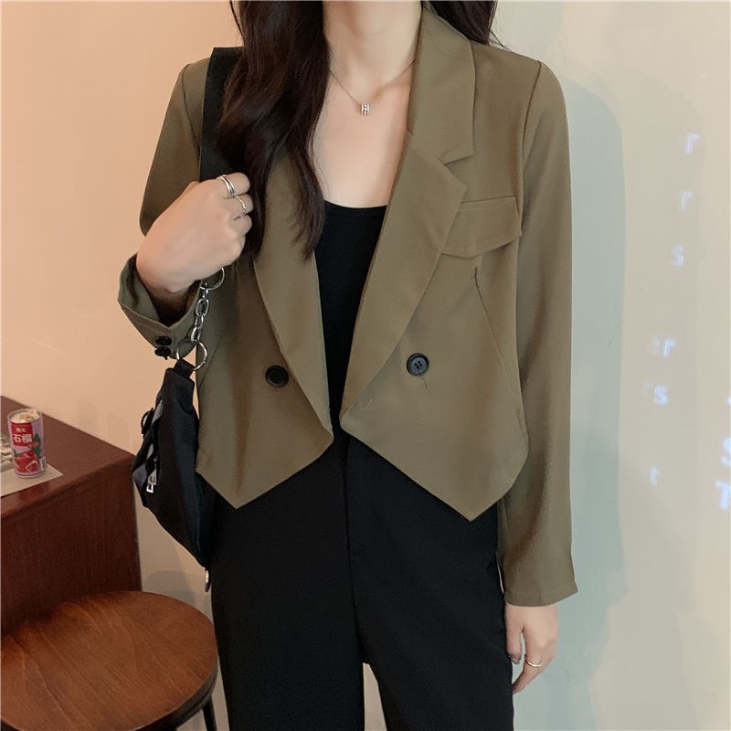 blazer crop เสื้อผ้าผู้หญิงแฟชั่นเกาหลีใหม่ เสื้อคลุมสั้นคาร์ดิแกน มีสีกากี / ขาว / ดำ 3 สี เสื้อสูทตัวเล็กแขนยาว
