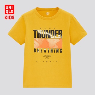 Uniqlo เสื้อยืดแขนสั้นพิมพ์ลาย Manga สําหรับผู้ชายและผู้หญิงยืด.สบาย.รัก