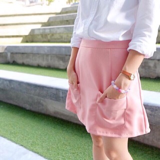 Walwaer skirt กระโปรงสั้นมีกระเป๋าด้านหน้า