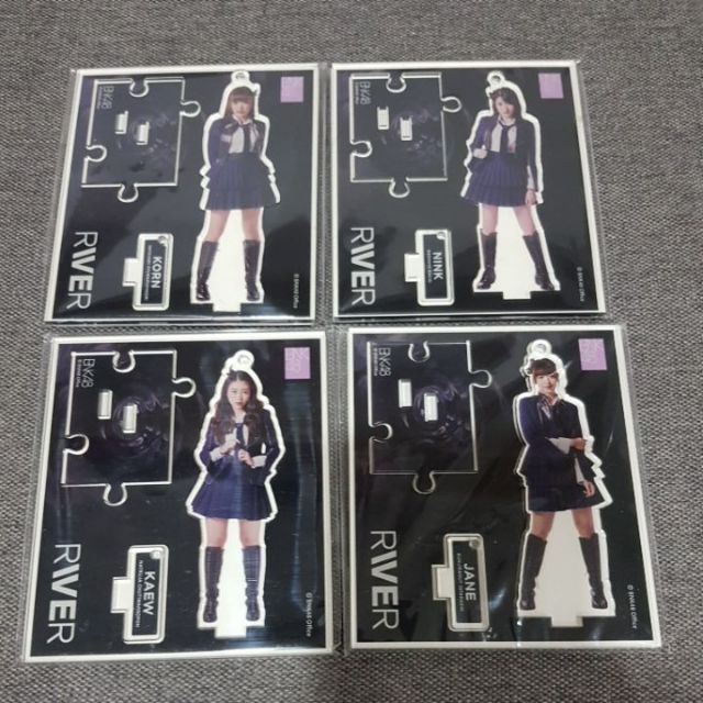 พวงกุญแจ river key chain bnk48