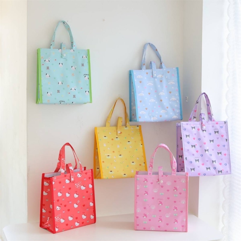 กระเป๋าเก็บอุณหภูมิ Sanrio ฐานกว้าง ใส่กล่องใหญ่ได้