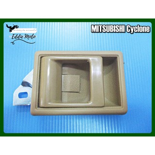 MITSUBISHI CYCLONE OPENNER DOOR HANDLE INSIDE LEFT "BROWN" (LH)  // มือจับใน ด้านซ้าย สีน้ำตาล สินค้าคุณภาพดี