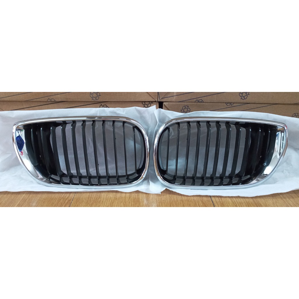 กระจังหน้าแต่ง BMW E46 ตายก (รถ 4 ประตู)