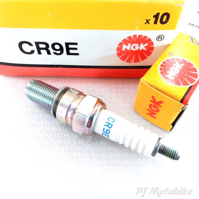 หัวเทียน(NGK) CR9E (M-SLAZ,R15,ER6N,NINJA650,CB650,CBR650)