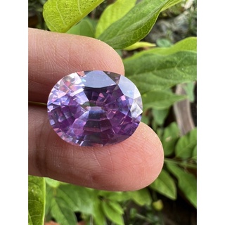 cz Lavendor 13x18mm Oval 1 pieces