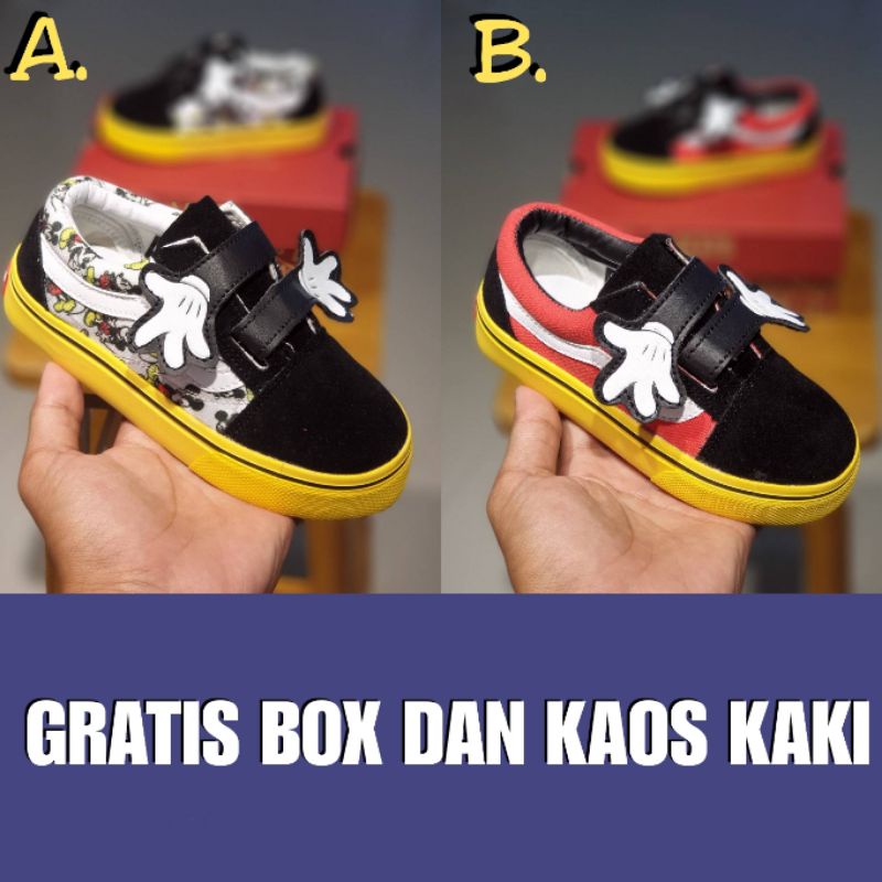 Vans Oldskool x Disney รองเท้าเด็ก