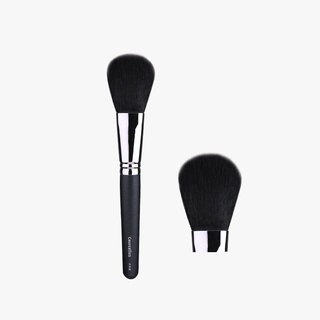 Kbeauty [Courcelles] Powder Brush Large No.19 + Makeup Sponge