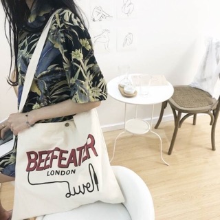 กระเป๋าสะพายข้าง Beefeater bag ส่งฟรี‼️