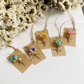 𝓁𝒾𝓁𝒾 ☆ ป้ายแท็ก Tag ช่อดอกอคิเลียแห้ง ขนาด 8x5 cm.