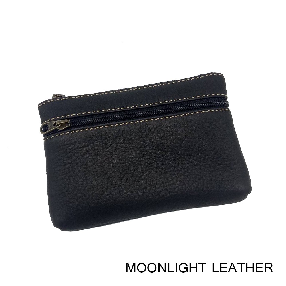 กระเป๋าใส่เหรียญหนังแท้ MOONLIGHT รุ่น Purin สีดำ ทำจากหนังวัวแท้ นุ่มมากไม่ลอก มี 3 ช่อง ใส่แบงค์ ใส่บัตรได้ มีกล่องสวย