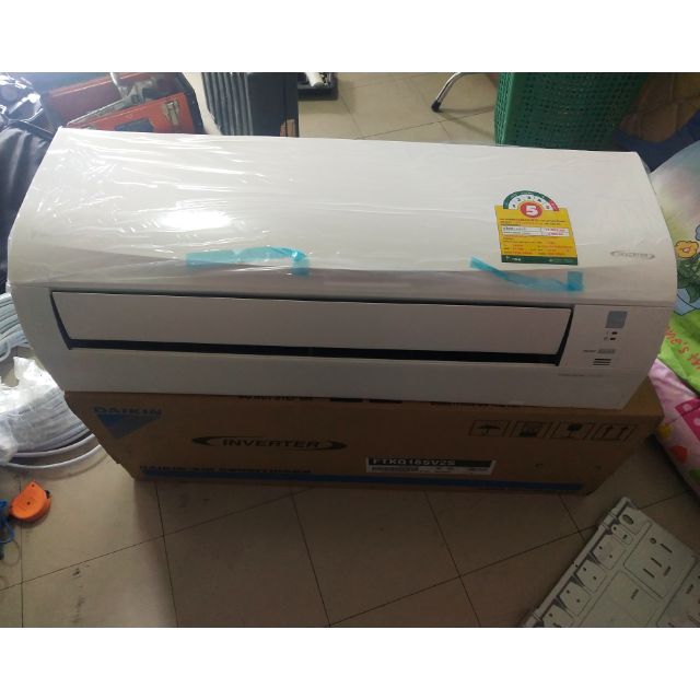 แอร์Daikin ติดผนัง รุ่น FTM18NV2S (Smash) ขนาด18,090บีทียู เบอร์5 (R32)
🔖พร้อมติดตั้ง ราคาเพียง 26,9
