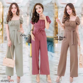 14283♥️ Jumpsuit จั้มสูทขายาวผ้าซาร่า งานแชนพองใส่ยกไหล่สวย คอเหลี่ยมกว้างใส่แล้วดูออร่ามากค่ะ่วงอกจับจีบย่นน่ารัก