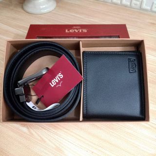 Levis men belt &amp; wallet กระเป๋าเป๋าสตางค์คู่เข็มขัดผู้ชาย กระเป๋าสีดำ - เข็มขัดน้ำตาล