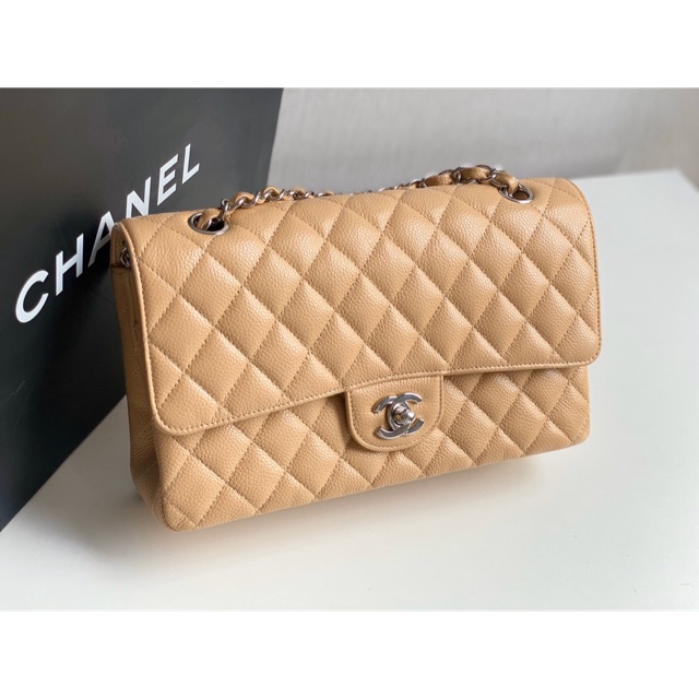 Chanel classic 10” holo19 shw