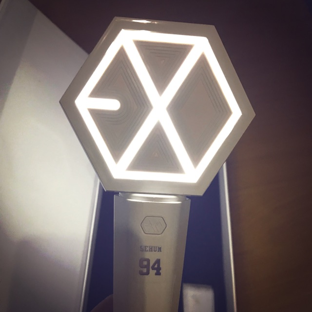 EXO Official Light Stick V.2 - แท่งไฟ EXO V.2 เตรียมไปคอน 5 กันค่าาา