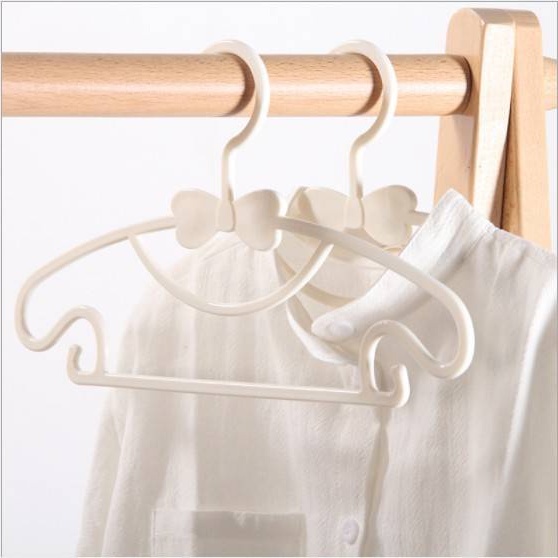 ไม้แขวนเสื้อเด็ก รุ่นโบว์ 15 ชิ้น สีพาสเทล น่ารัก ไม้แขวนพลาสติก #โบว์ x3 - รูปที่ 3