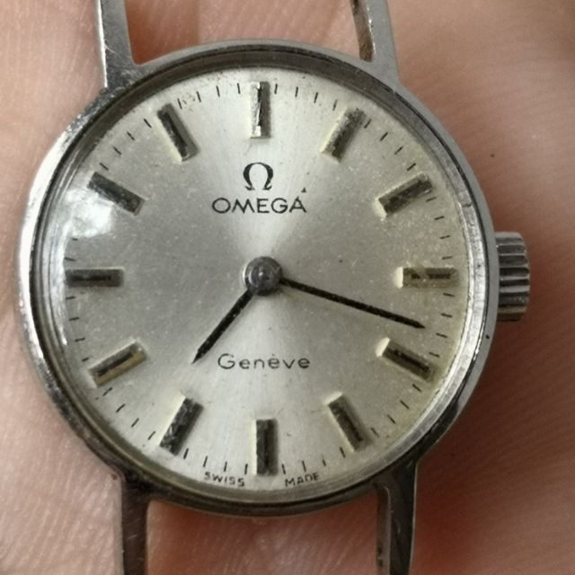 ขาย VINTAGE OMEGA GENEVE