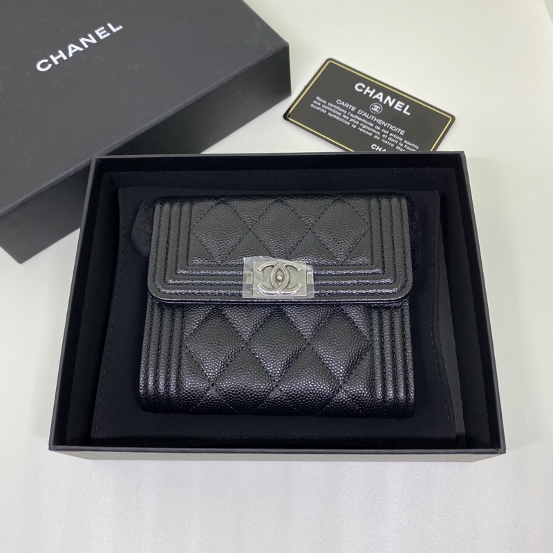 ของแท้💯% Chanel boy Trifold short wallet Holo31xxxx
