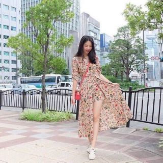 FLORAL PLAYSUITป้ายNatida