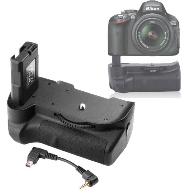 แบตเตอรี่กริป (ฺBattery Grip) สำหรับ Nikon D5100 D5200 D5300 (แถมแบตเทียบ 1 ก้อน) (มือสอง)