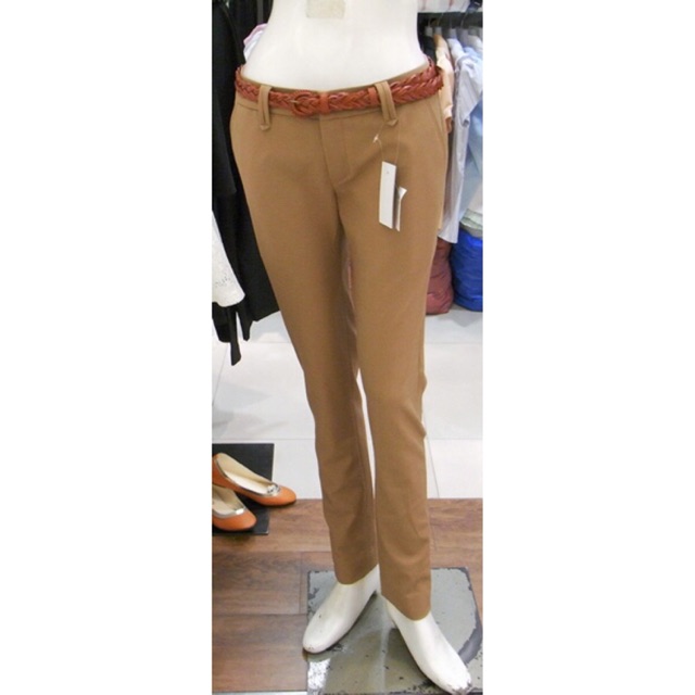 BROTHERHOOD กางเกงหญิง ขายาว ทรงขาเดฟกระบอกเล็ก รุ่นขอบกระเป๋าเบิ้ล ทรงสวยงามมาก สีน้ำตาลทอง