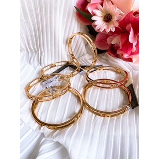 กำไล HORSE AND CARRIAGE BANGLE (COACH 5964) GOLD