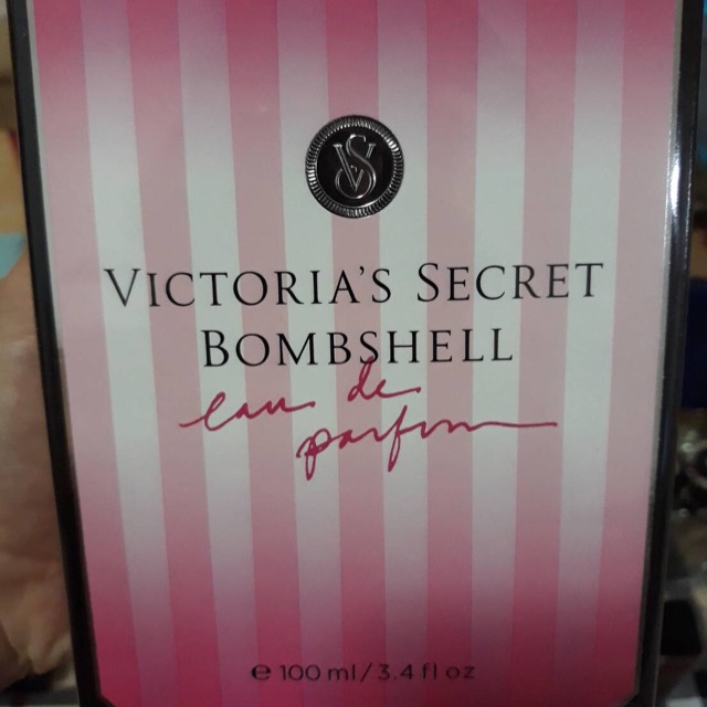Victoria secret bombshell