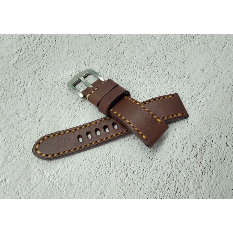 สายนาฬิกาหนังแท้ (Watch Straps) ขนาด 18,20,22,24,26 mm. สีน้ำตาลเข้ม **แถม!! สปริงบาร์ 1 คู่ (Made i