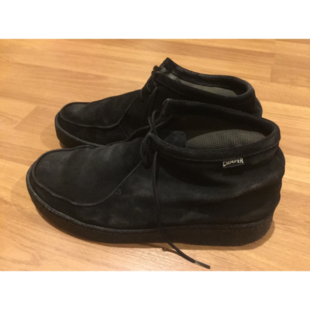 รองเท้า camper หนังกลับ