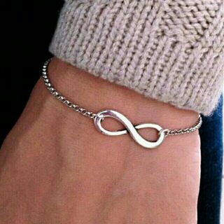 สร้อยข้อมือ Infinity Bracelet