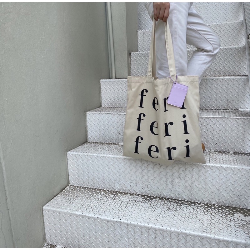 feri.th_ - tote bag  choux cream