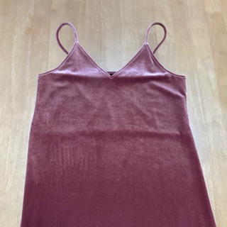 Used once!! UNIQLO Velvet dress - Size S