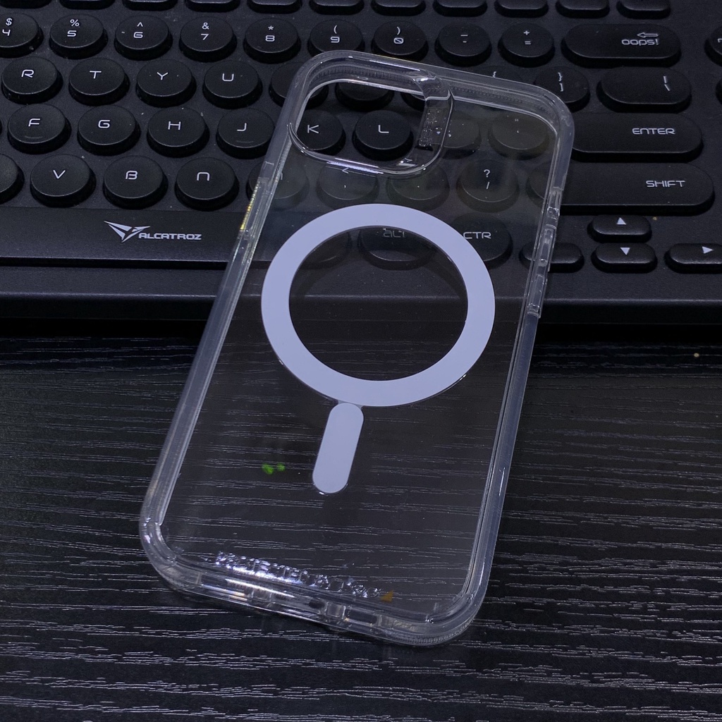 Zagg/Gear 4 Crystal Palace Snap Case สําหรับ 13 (ใส)