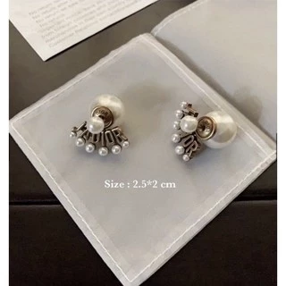 ต่างหูกระดุมประดับมุกสไตล์เรโทรสําหรับผู้หญิง