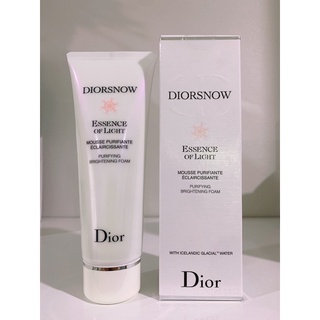 ⭐️Dior snow essence of light purifying brightening foam 110 g โฟมล้างหน้าเนื้อนุ่มที่ช่วยล้างคราบเมคอัพและสิ่งสกปรก⭐️