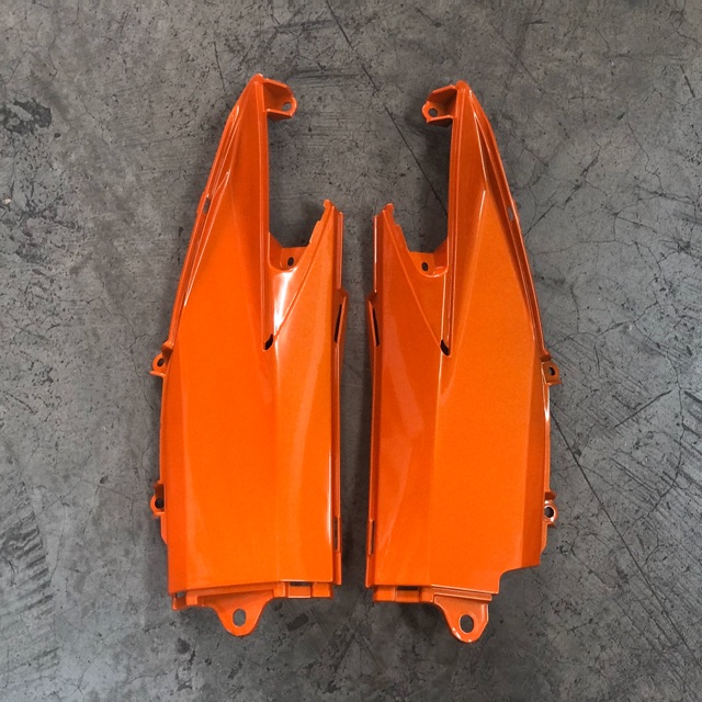 ฝาปิตแบตเวฟ W110i สีส้ม (รุ่นล้อแม็ก2017) พร้อมส่ง
