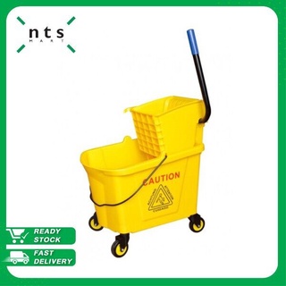 NTS Bucket Trolley ถังน้ำรถเข็นสำหรับถูพื้น ความจุ 36 ลิตร มีป้ายเตือนบนถัง รุ่น MT-40L