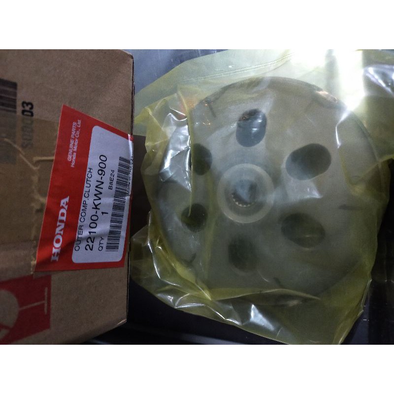 กะโหลกคลัทช์ Click125i แท้ศูนย์ 22100-KWN-900