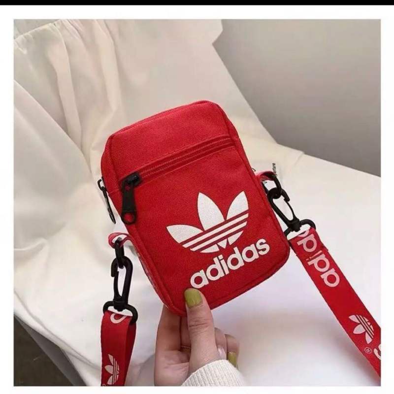 Adidas Crossbody Bag กระเป๋าสะพาย