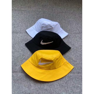 พร้อมส่งNike bucket ลายดอก limited