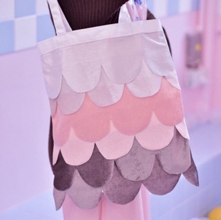 มีโค้ดลด100บาทStrawberry Mochi Tote Bag กระเป๋าผ้า mermaid tote bag x LittlemissJolie