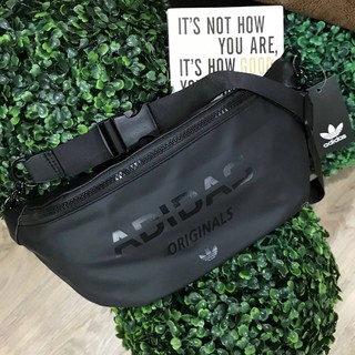 Best Seller! Adidas Waist Bag กระเป๋าสะพายสไตล์สปอร์ตแบบคาดเอวหรือคาดอก