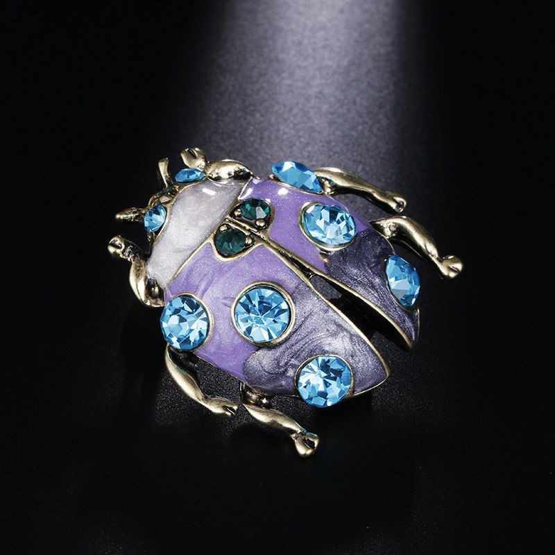 Jojo s Bizarre Adventure Peripheral Giorunocchio Barna Ladybug Pin