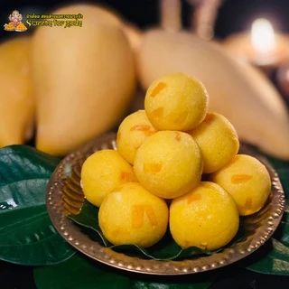 [ ขายดีมาก อร่อยมากๆ ] ขนมลาดูมะม่วงนมสด ถวายพระพิฆเนศ องค์เทพเทวา แถมฟรี!! เทียน กำยาน (กล่อง 3 ชิ้น ขึ้นไป)