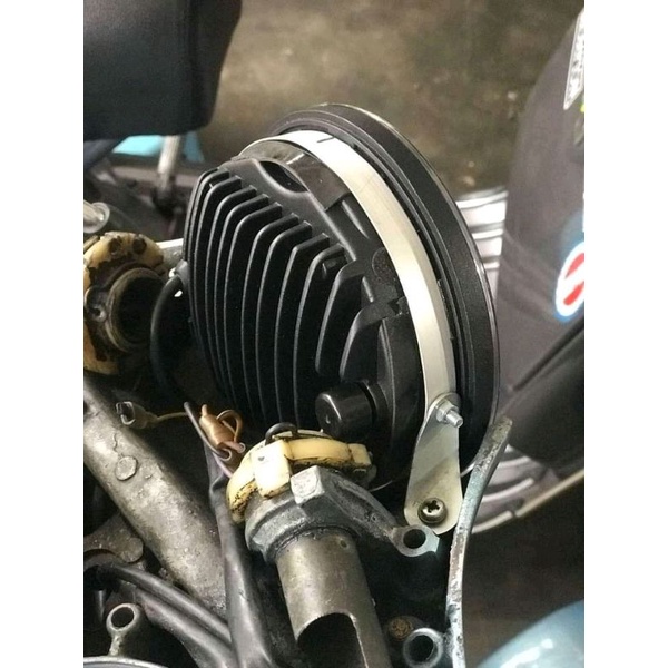 DAYMAKER LAMP BRECKET VESPA NEW PX/LED LAMP MOUNTING RING NEW PX [VESPINO]