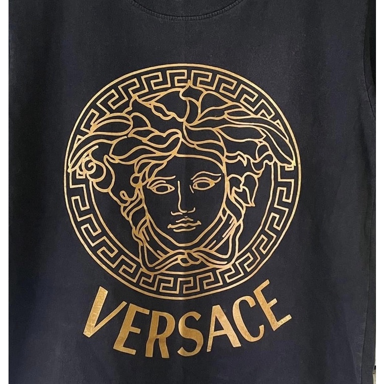 Versace สินค้ามือสองเสื้อยืดสีดำ