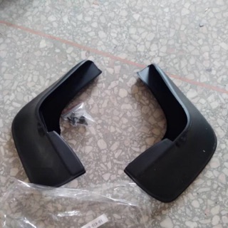 บังโคลน หลัง ALTIS 2003-2007 PVC